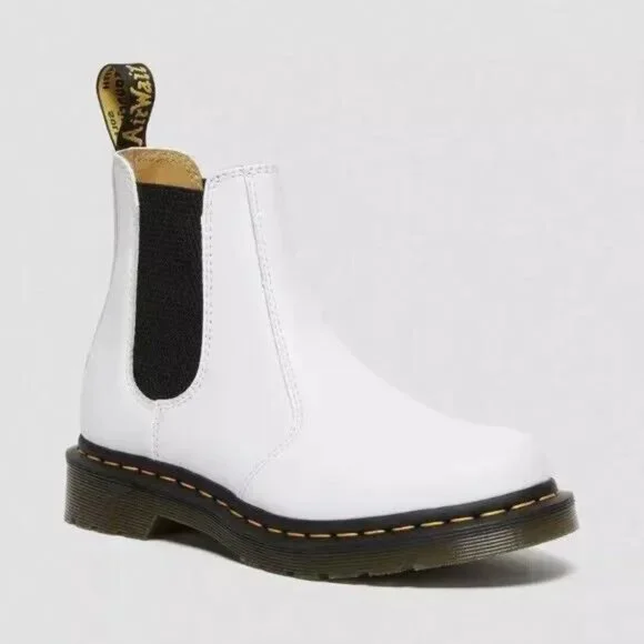 NWT Dr. Martens Women's Softy T Chelsea Boots - Picture 2 of 12